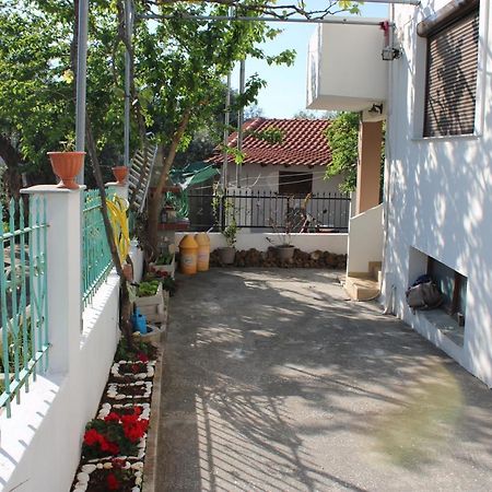 Stelios Apartments Skála Kallirákhis エクステリア 写真