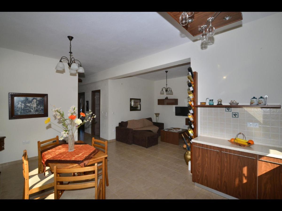 Stelios Apartments Skála Kallirákhis エクステリア 写真